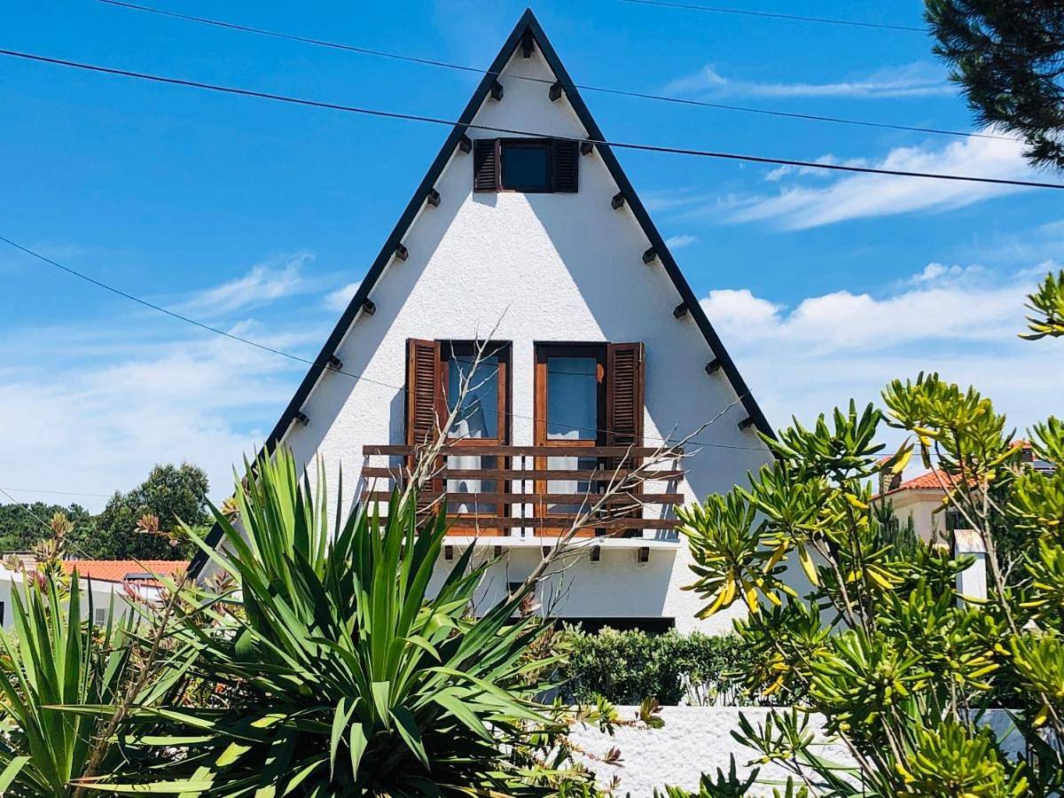Three-Bedroom Chalet in Esmoriz, Distrito de Aveiro
