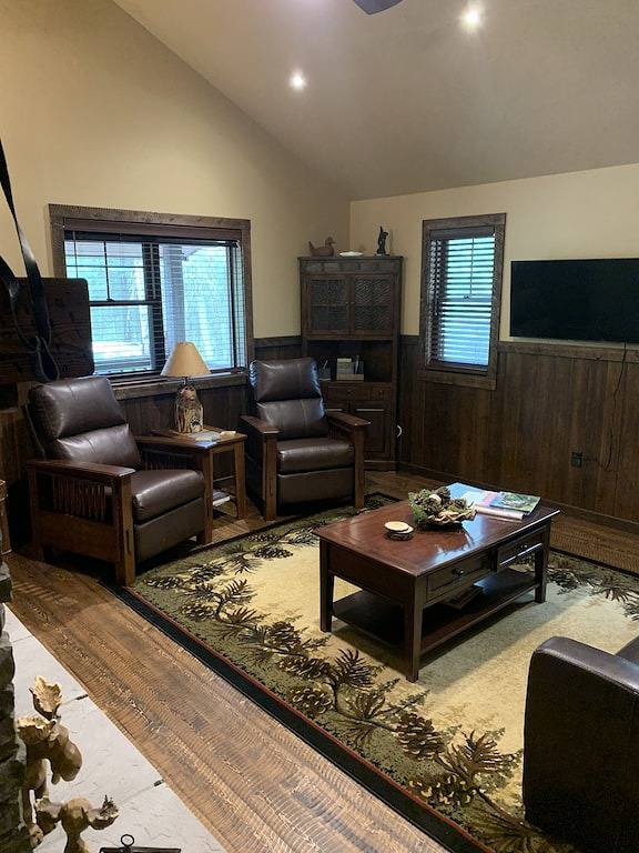 A Cabin by the Creek in beautiful Northwest Montana. in Flathead Nationalwald