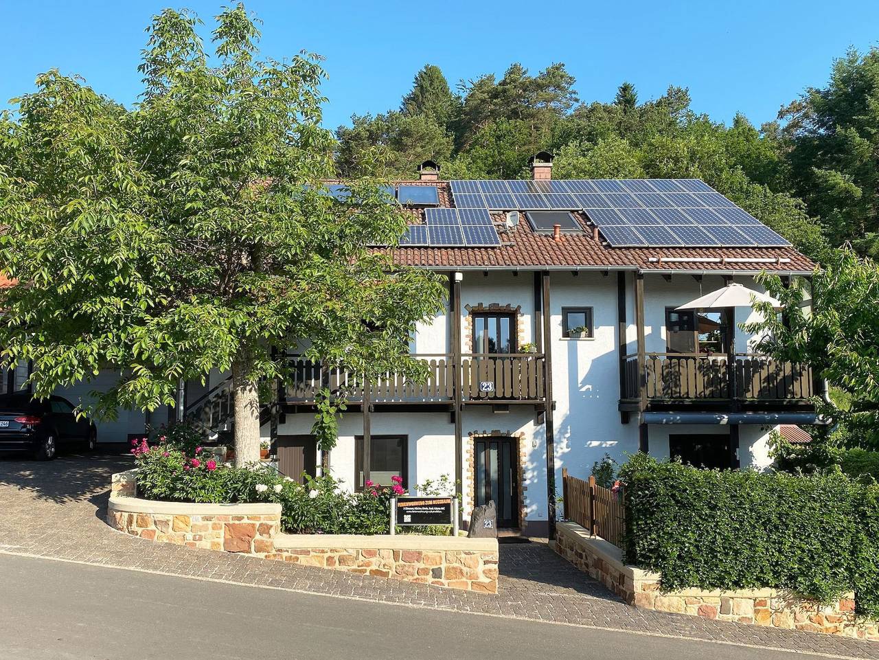 Ganze Ferienwohnung, Ferienwohnung Zum Nussbaum - Ferienwohnung mit 2 Schlafzimmern in Deudesfeld, Vulkaneifel