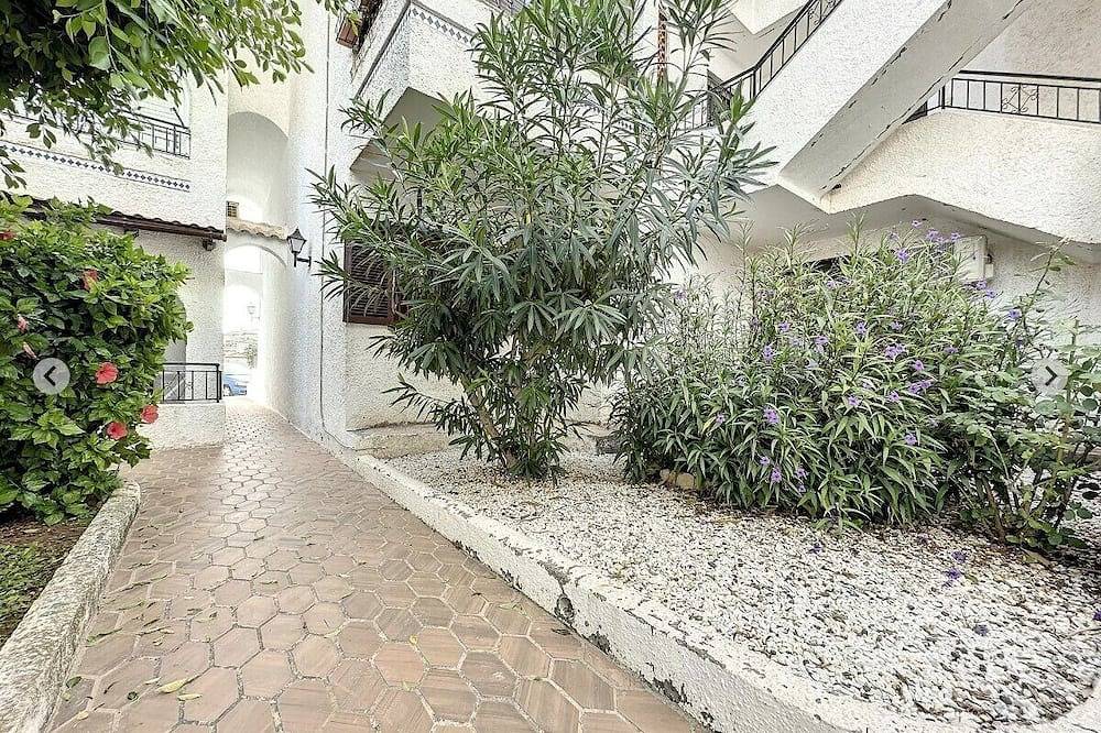 Entire apartment, New: Playa Flamenca, apartment Amalia, 61m2, close to the beach and La Zenia. in Playa Flamenca, Orihuela