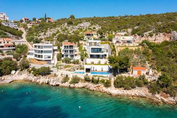 Vacation Rental for 13 Guests in Marina, Split-Dalmatia, Picture 1