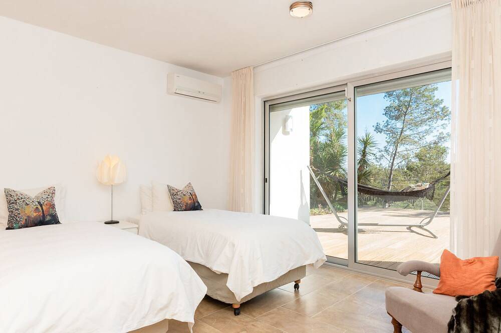 Stylish Villa Lucere with Private Pool and A/C close to Sitges in Olivella, Garraf