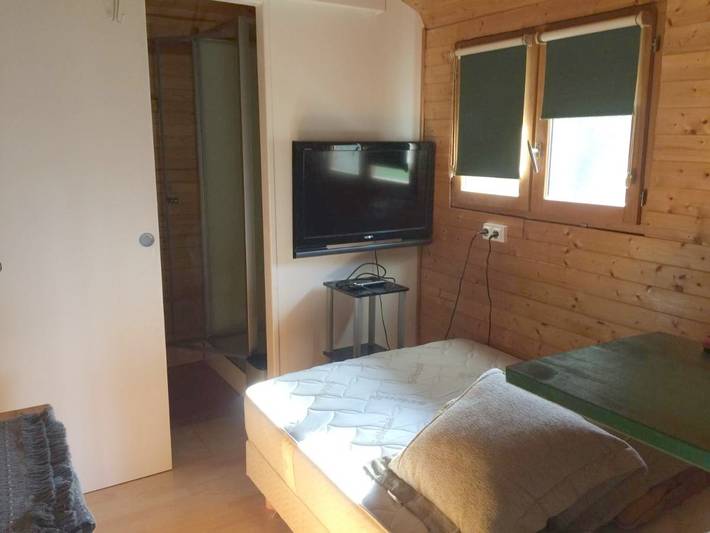 Appartement de vacances pour 2 personnes, avec jacuzzi ainsi que jardin et terrasse