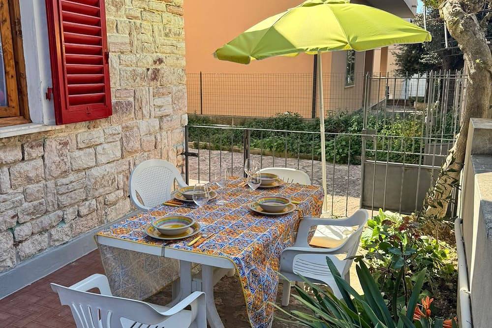 Appartement entier, Appartement à 5 minutes à pied de la mer in Castiglioncello, Rosignano Marittimo