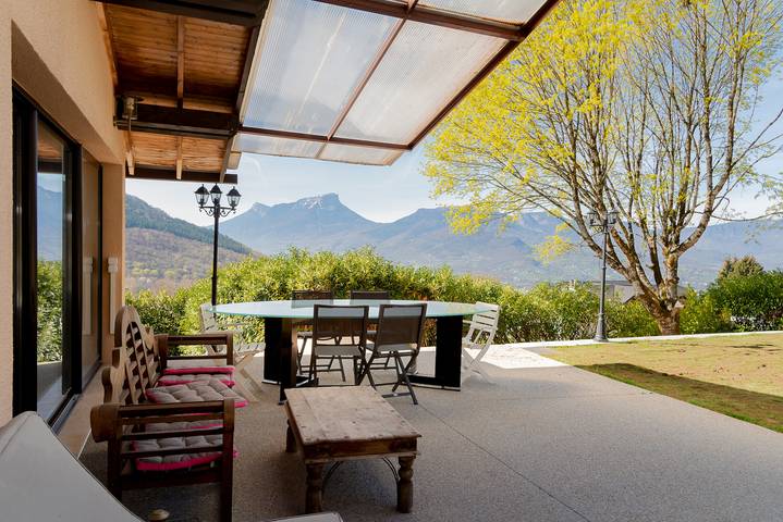 Location de vacances pour 10 personnes, avec sauna ainsi que jardin et jacuzzi, animaux acceptés à Saint-Jean-d'Arvey - 3