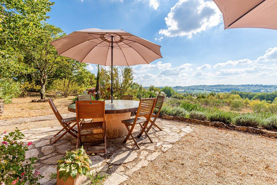 Une Pause en Douceur - Les Oliviers in Saint-Césaire-de-Gauzignan, Région d'Alès