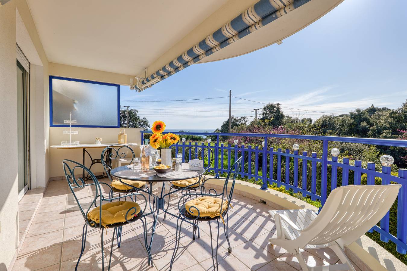 Entire apartment, Apartment Poseidon - Sea View in Saint-Raphaël, Massif de l'Esterel