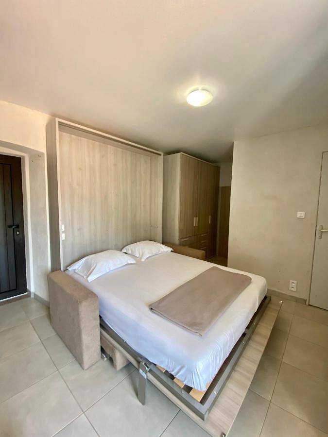 Appartement entier, Studio Terrasse Vue Mer Clim Wifi Parking in Partinello, Région d'Ajaccio