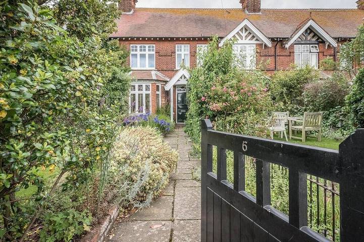 Holiday rental for 8 people, with terrace and garden, with pets in Walberswick