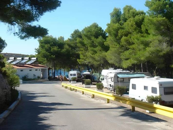 Camping pour 5 personnes, avec jardin et vue, animaux acceptés en Croatie - 3