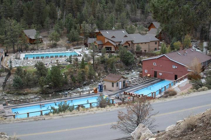 Ferienanlage für 4 Personen, mit Ausblick und Pool sowie Sauna in Colorado