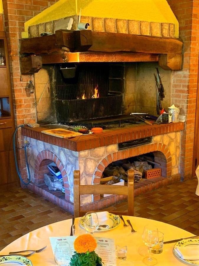 La Favorita Apricale B&B & Ristorante in Apricale, Alpes liguriennes