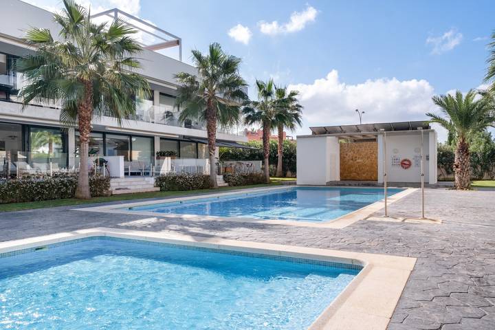 Ferienwohnung 'Tom 1 Hochwertiges Appartement' mit Gemeinschaftspool, WLAN & Klimaanlage in Islas Menores, Cartagena