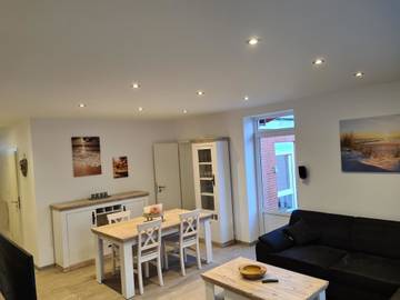 Ferienhaus Mit Meerblick für 4 Personen in Dornum, Südliche Nordseeküste, Bild 1