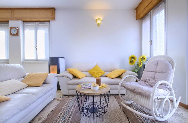 Vacation rental for 4 people, with balcony, with pets in Lake Como