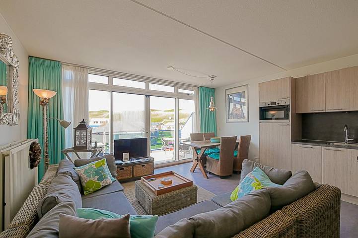 Ferienhaus für 6 Personen, mit Balkon/Terrasse und Balkon sowie Terrasse in Callantsoog