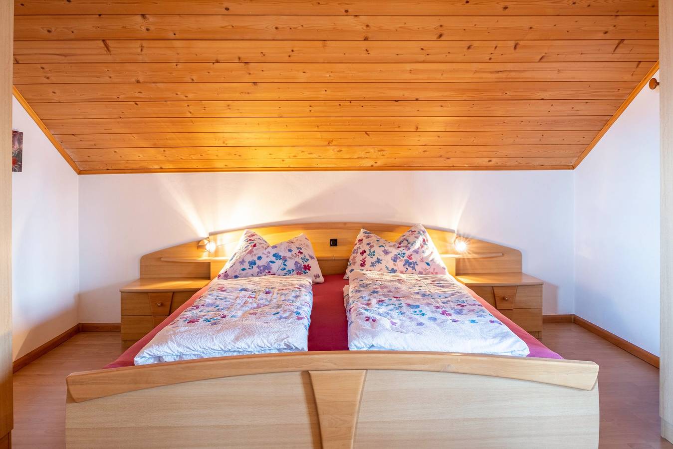 Ganze Wohnung, Ferienwohnung 'Weingartnerhof Calendula' mit Bergblick, gemeinsamer Terrasse und Wi-Fi in Glaning, Jenesien