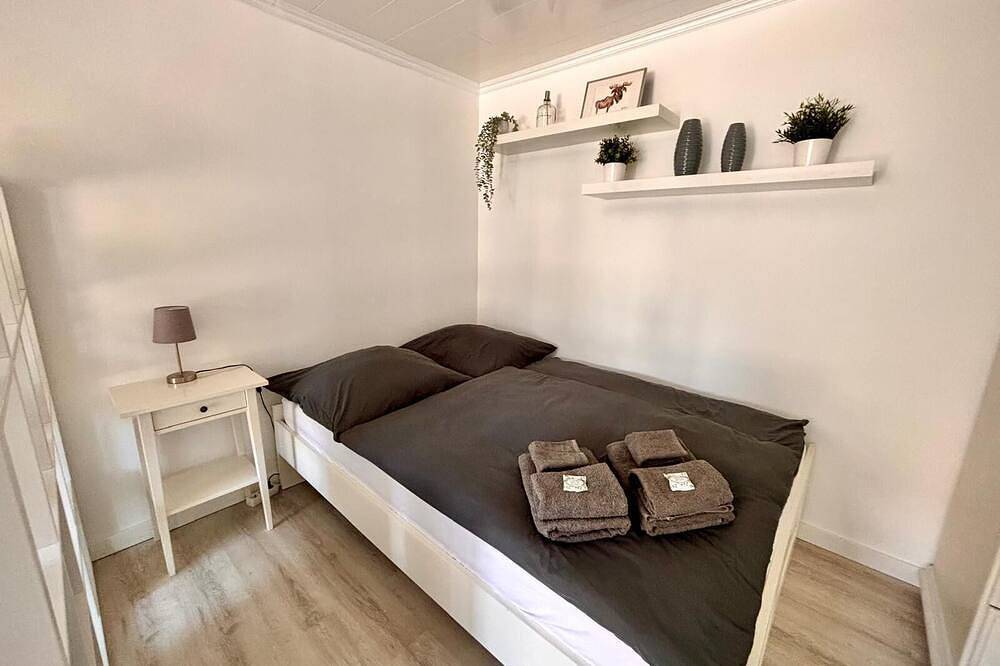 Ganze Wohnung, Renovierte Ferien- und Monteurswohnung in Much in Much, Rhein-Sieg-Kreis