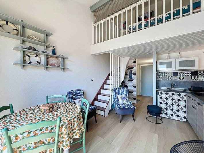 Gîte pour 4 personnes, avec terrasse dans Plage de Saint-Cyr sur Mer Les Lecques - 4