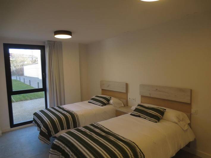 Gîte pour 3 personnes, avec vue ainsi que terrasse et jardin à Nájera
