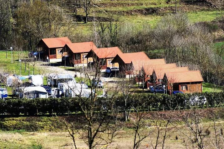 Casa rodante para 6 personas, con Terraza en Pirineo Catalan