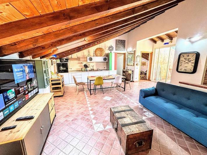 Casa vacanza per 4 persone, con Balcone e Terrazza nonché Giardino e Panorama a Marina di Carrara