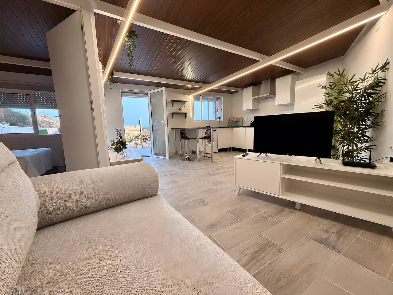 ‘Domingo’ con vistas al mar, terraza privada y Wi-Fi in Fasnia, Tenerife Sur