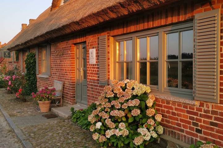 Cottage für 6 Personen, mit Terrasse und Garten in Lancken-Granitz