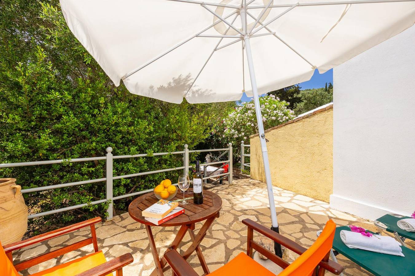 Ganze Wohnung, Ferienwohnung für 2 Personen mit Terrasse in Paxos