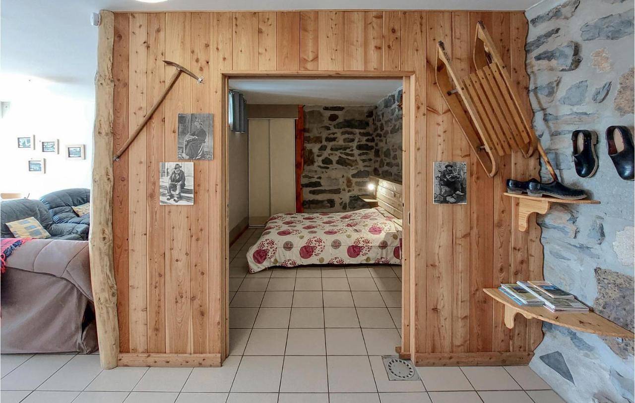 Appartement entier, Two-Bedroom Apartment in Les Estables, Parc naturel régional des Monts d'Ardèche