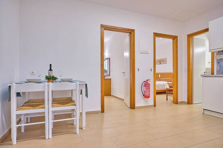 Bungalow für 4 Personen, mit Balkon und Garten auf Korfu - 2