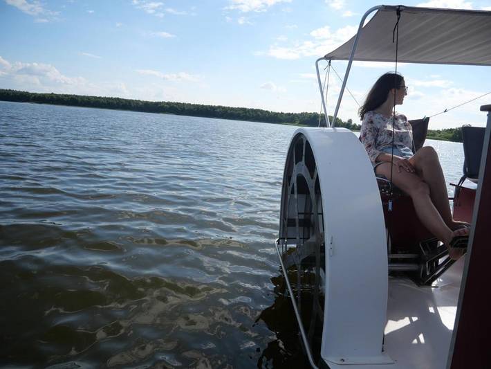 Boot für 2 Personen, mit Terrasse und Ausblick sowie Seeblick an der Müritz - 4