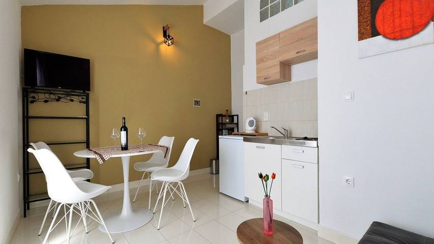 Ferienwohnung für 3 Personen, mit Balkon, mit Haustier auf Murter - 4