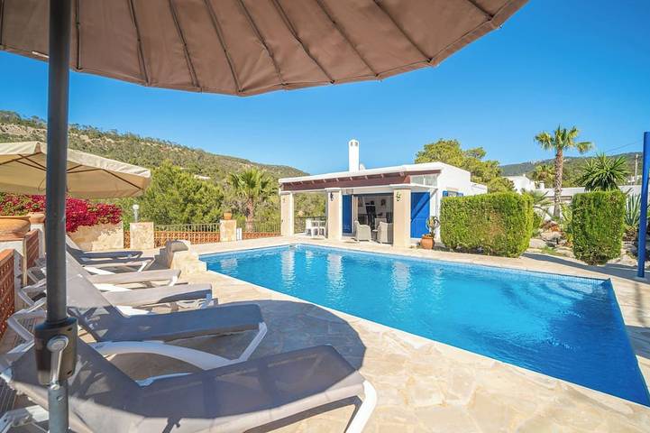 Casa vacanza per 6 persone, con piscina e giardino nonché terrazza - 1