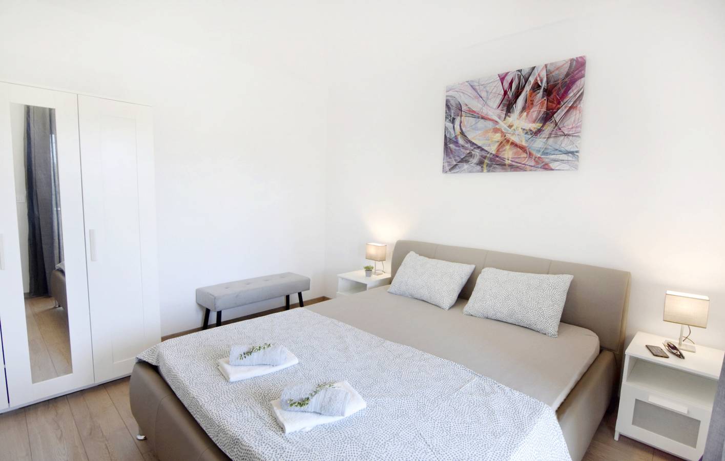 Ganze Wohnung, Modernes Ferienhaus mit Gemeinschaftspool in Umag und Umgebung