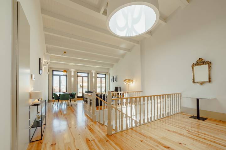 Casas e apartamentos de temporada para 6 pessoas, com Balcão e Terraço no Porto
