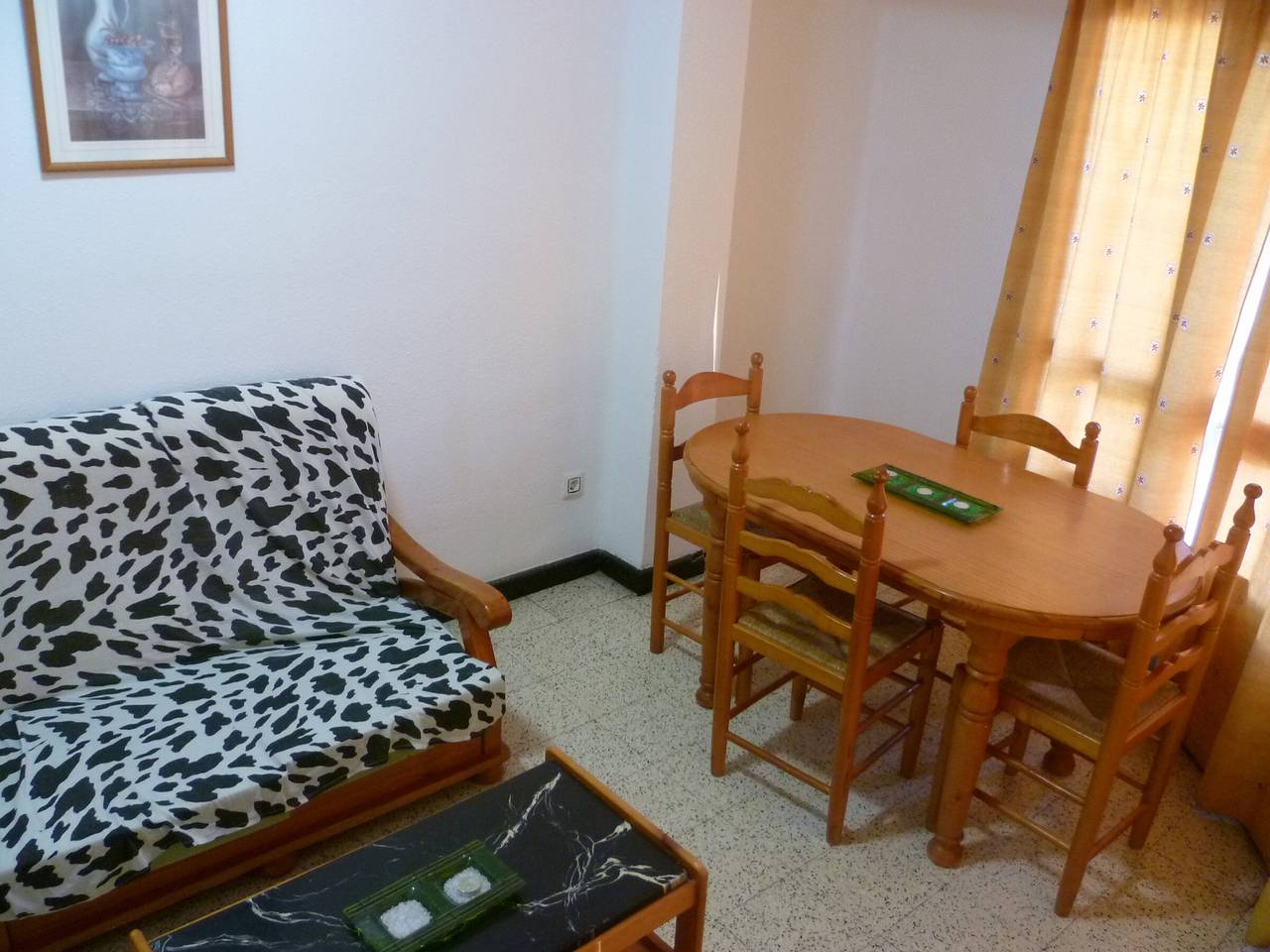 Apartamento entero, Apartamento en Cullera: 2 habitaciones, a 300m de la playa, buena ubicación in Cullera, Costa de Valencia