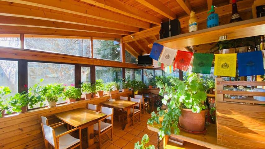 Location de vacances, avec Terrasse ainsi que Jardin et Vue à La Molina - 3