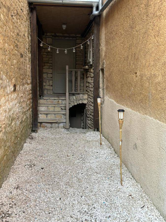 Gîte pour 2 personnes, avec balcon et jacuzzi à Chablis - 4