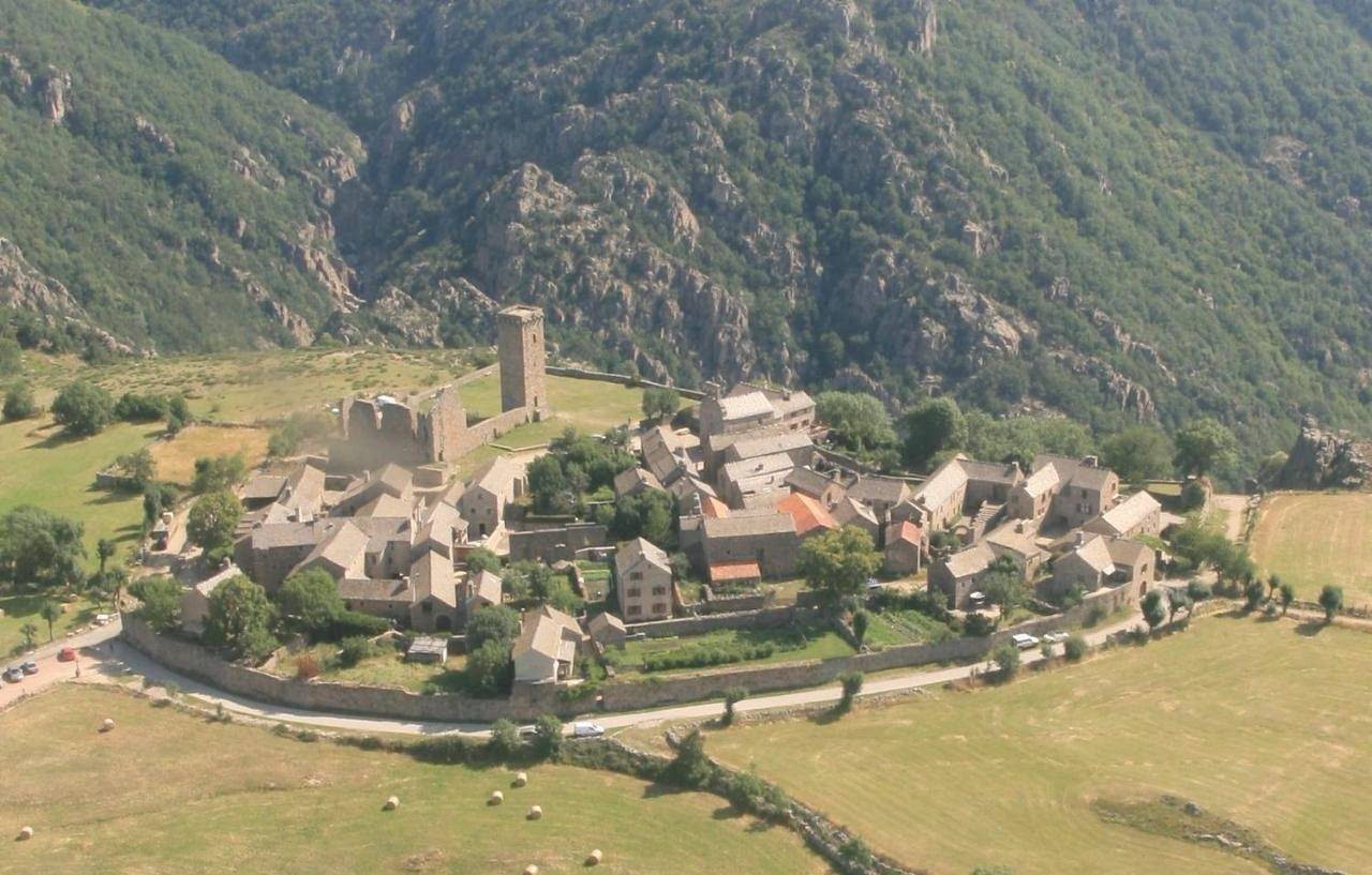 One-Bedroom House in Prévenchères, Parc national des Cévennes