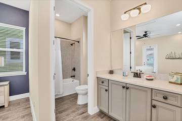 Cabin for 6 Guests in Four Corners, Osceola County, Picture 2