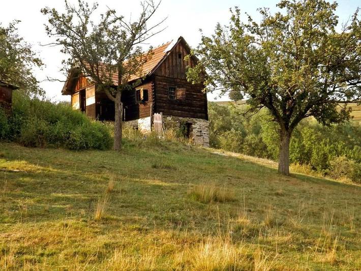 Feriehus for 4 personer, med hage i Romania