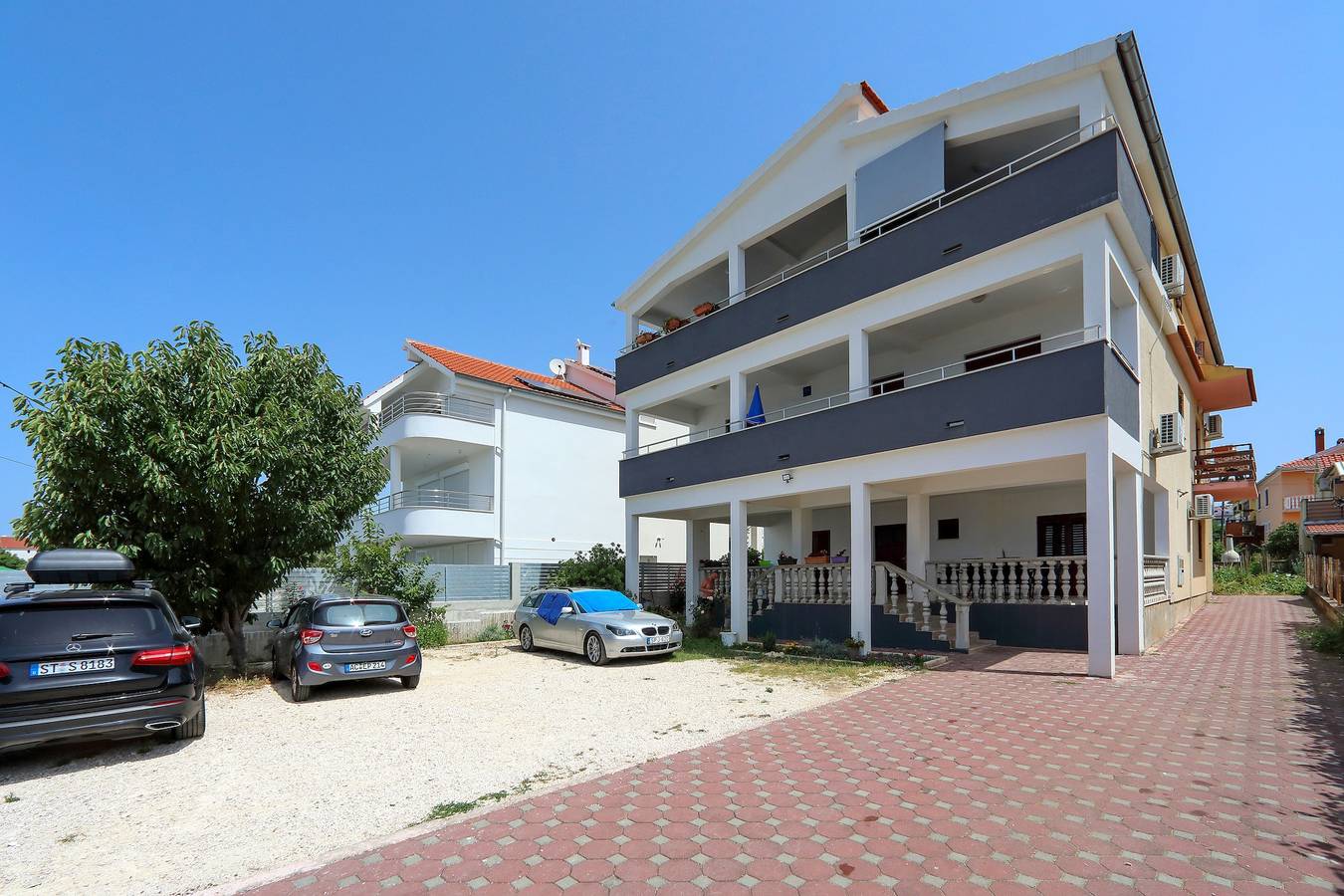 Ganze Wohnung, 1-Zimmer-Ferienwohnung am Strand Bibinje, Zadar A-5780-c in Bibinje, Zadar