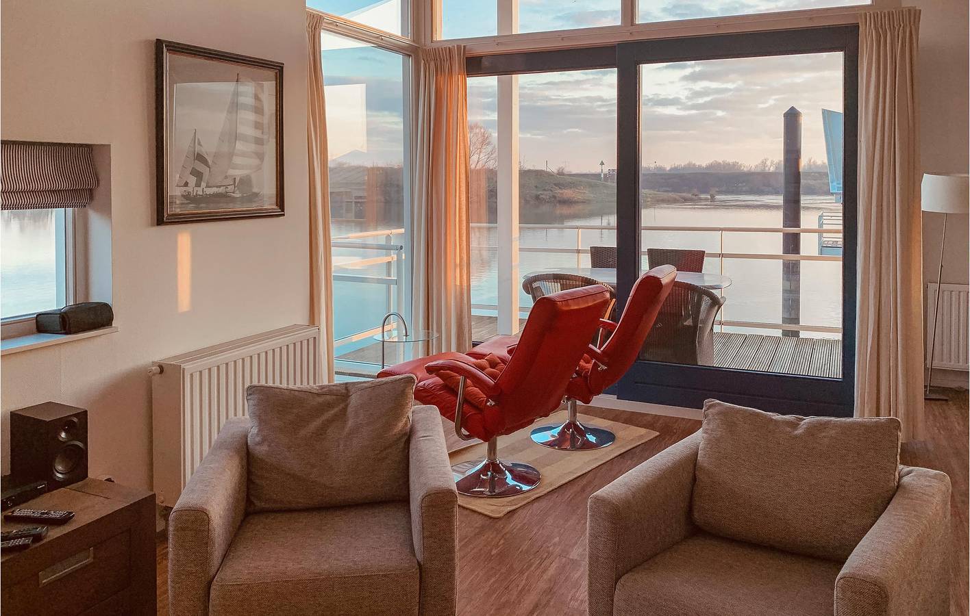 Hausboot für 6 Personen mit Terrasse in Limburg (Niederlande)