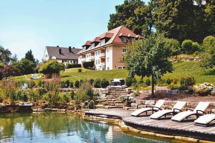 Ferienwohnung für 6 Personen, mit Sauna und Garten sowie Pool