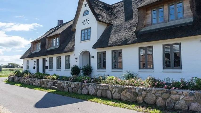 Ferienhaus für 4 Personen, mit Garten und Sauna sowie Terrasse, mit Haustier