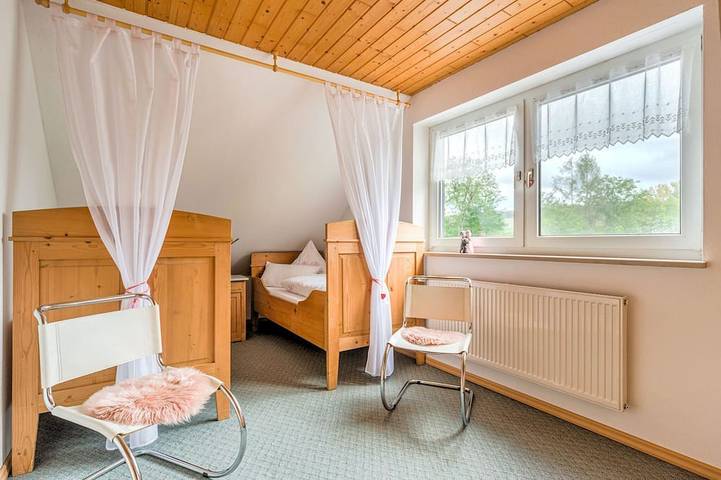 Ganze Wohnung, Apartment in Marktrodach mit Sauna in Marktrodach, Landkreis Kronach