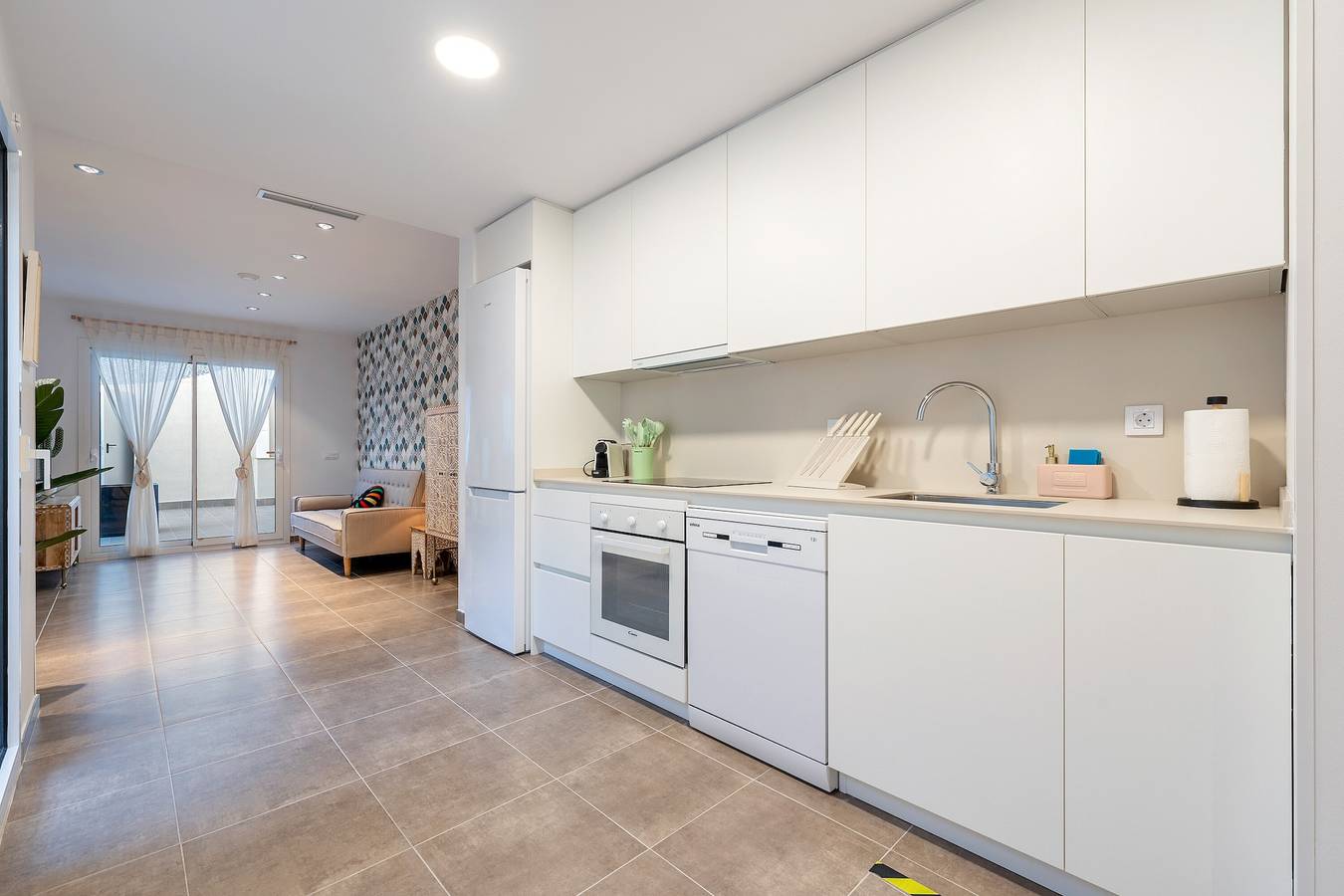 Appartement entier, Appartement 'Mabicarent Playa 1' avec terrasse privée, Wi-Fi et climatisation in Calafell, Costa Dorada