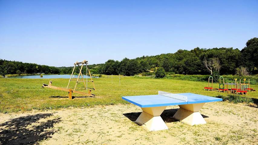 Tennessy Eco 2 Personen in Valensole, Alpes-de-Haute-Provence
