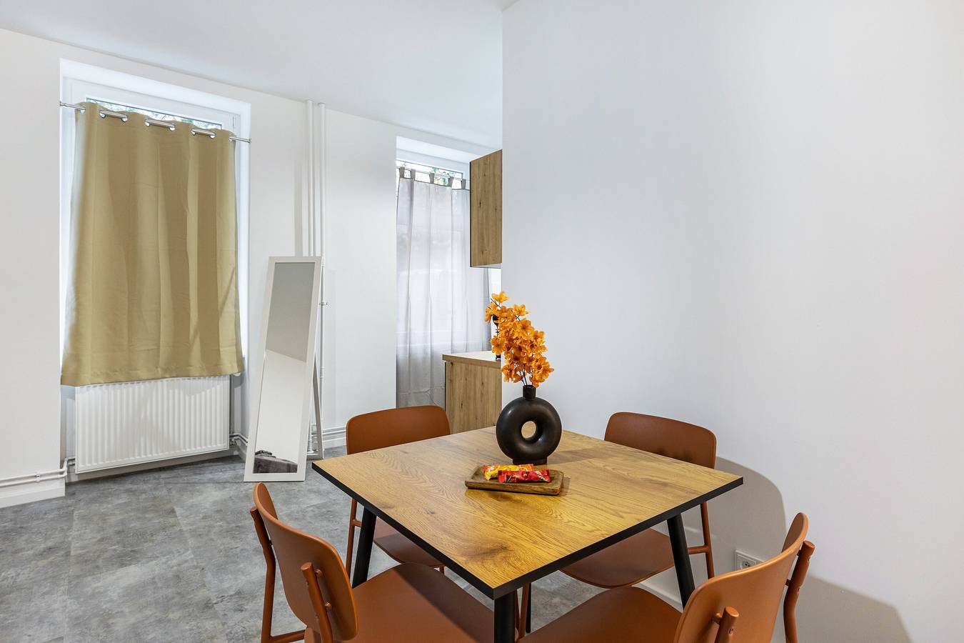 Hel leilighet, Smart Home Studio | Near Ku’damm Living Apartment 2 – Modern Comfort in Berlin in Berlin Steglitz, Berlin